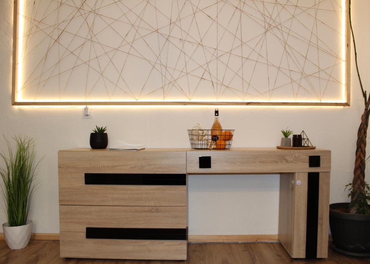 Charcoal Thirteen Apartment Kavala